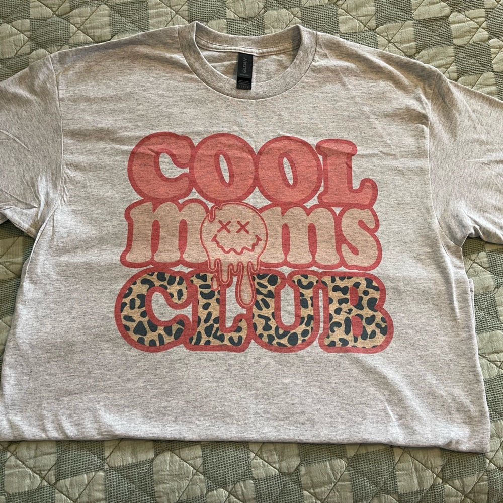 Gray Cool Moms Club Kids T-Shirt
